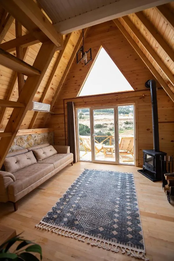 Gaia Bungalows Фоча Отель